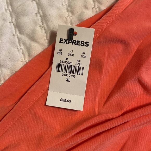 NWT Express One Shoulder Crop and Skirt Set Size XL - Picture 4 of 10